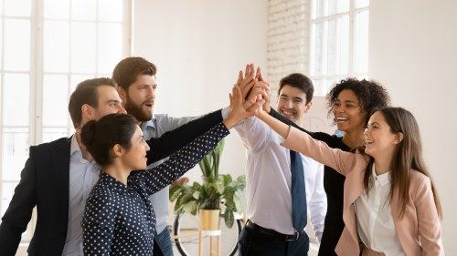 A vibrant community to develop your practice